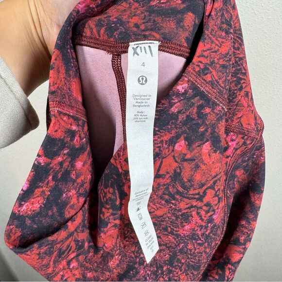Lululemon Align Super High-Rise Crop Leggings Red Black Print Women’s Size 4 - Picture 5 of 5